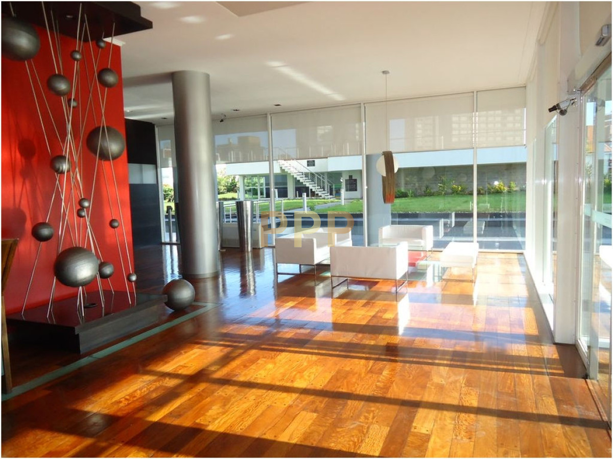 Apartamento ID.4 - En alquiler.. a pasitos del mar, torre con servicios.. Consulte!!!