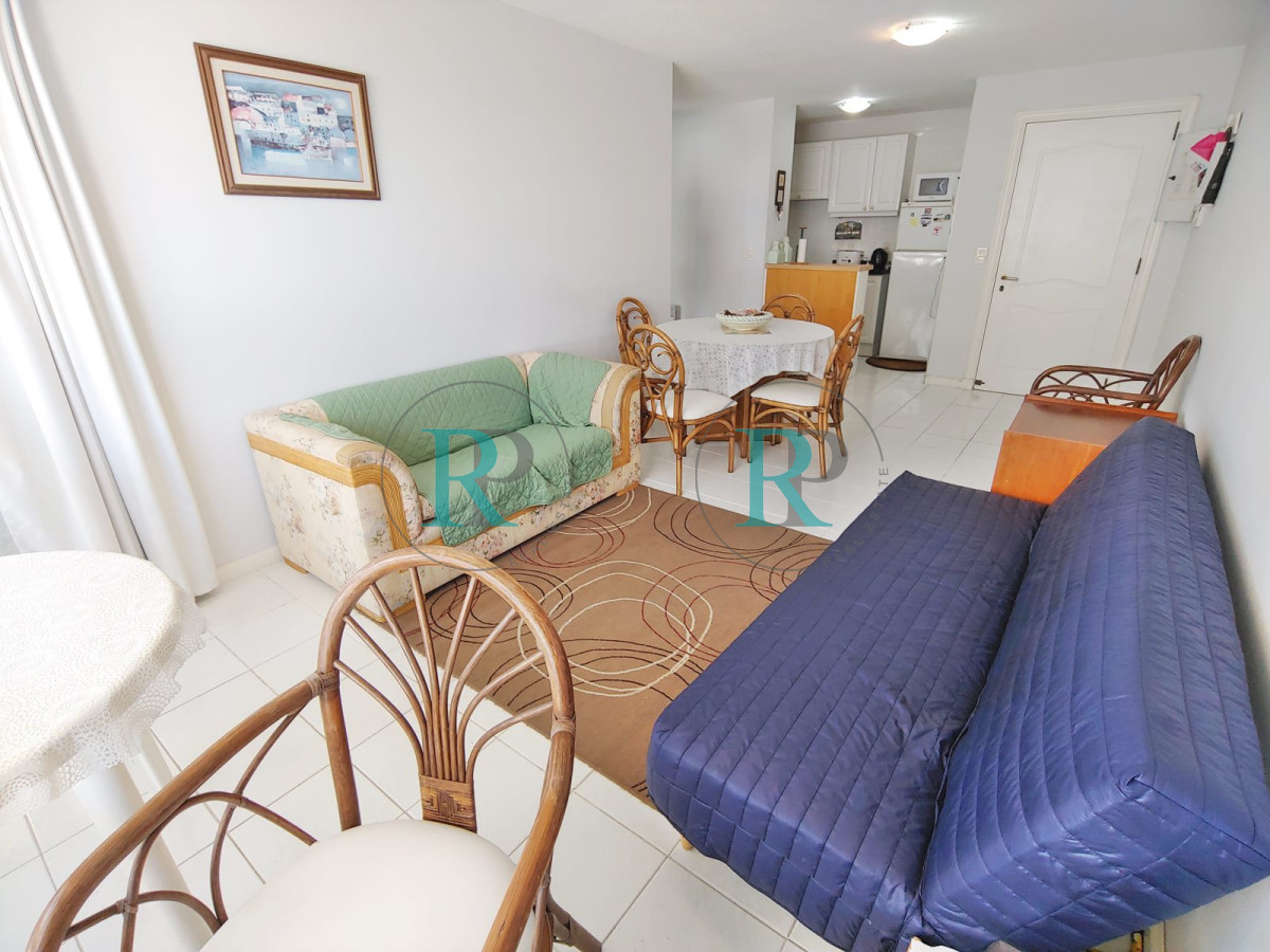 Apartamento ID.2263 - Apartmento en venta - 1 dormitorio y medio - Playa Mansa
