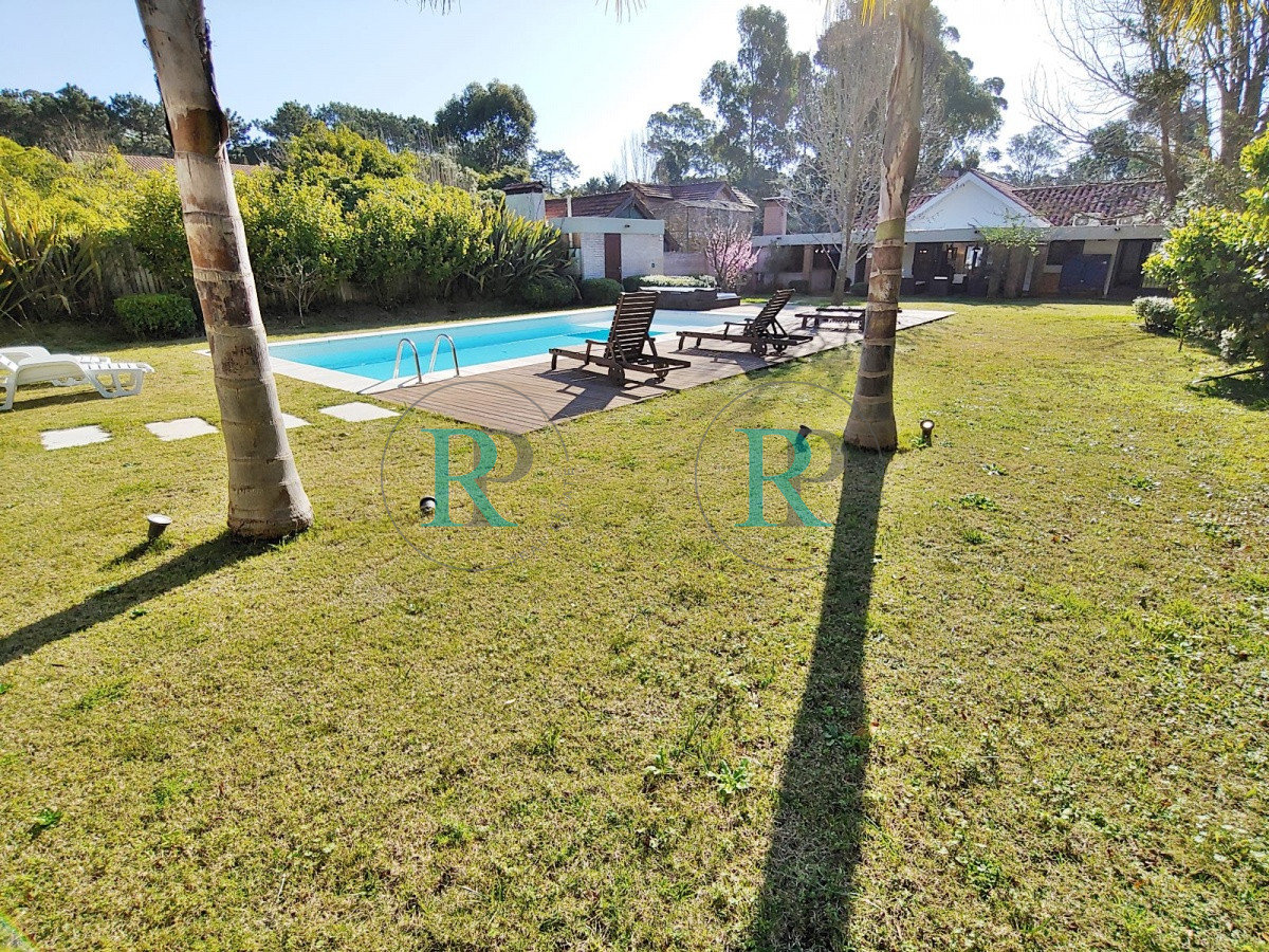 Casa ID.925 - Hermosa residencia en Rincon del Indio