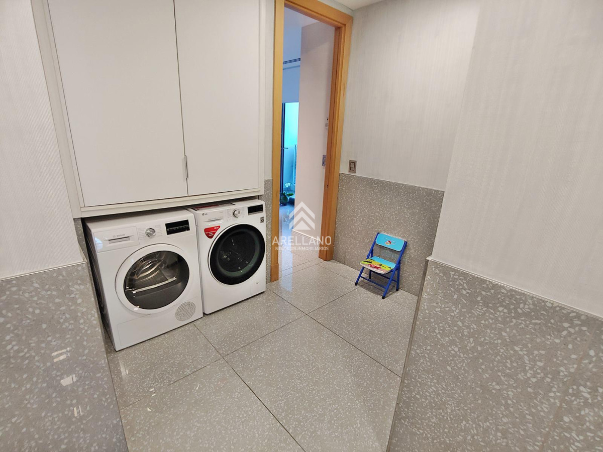Apartamento ID.5181 - Espectacular! Apartamento unificado en Fendi Chateau Punta del Este - VENTA