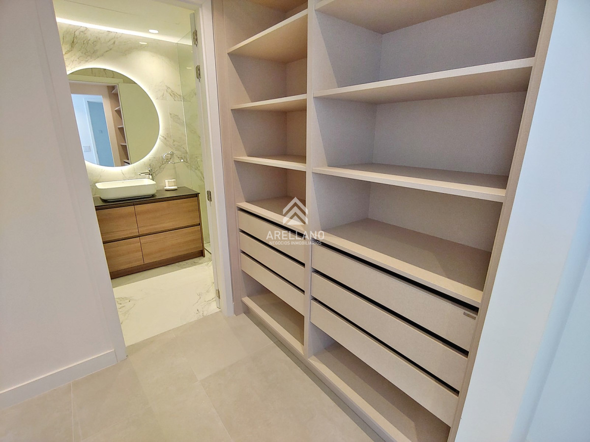 Apartamento ID.5834 - Venta apartamento 3 dormitorios 