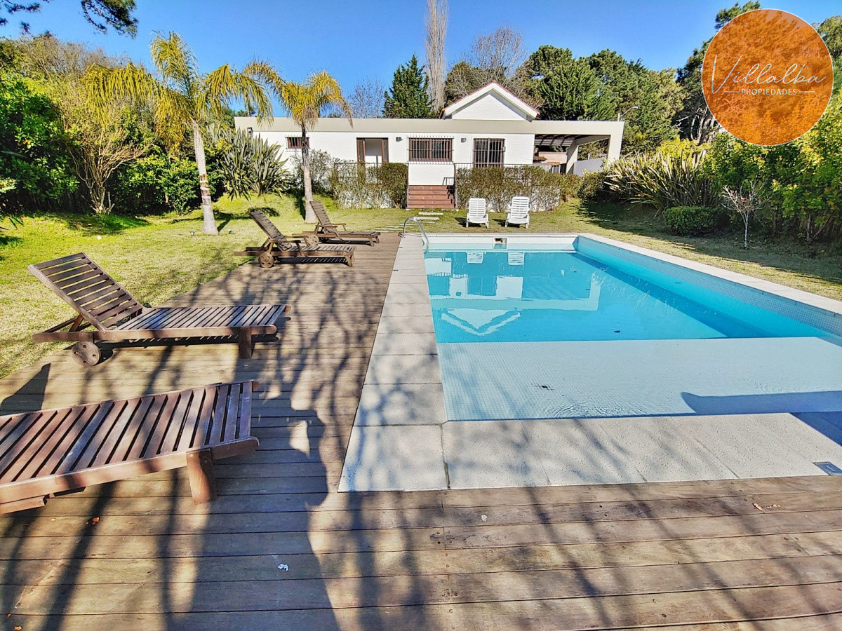 Casa ID.398 - Hermosa residencia en Rincon del Indio