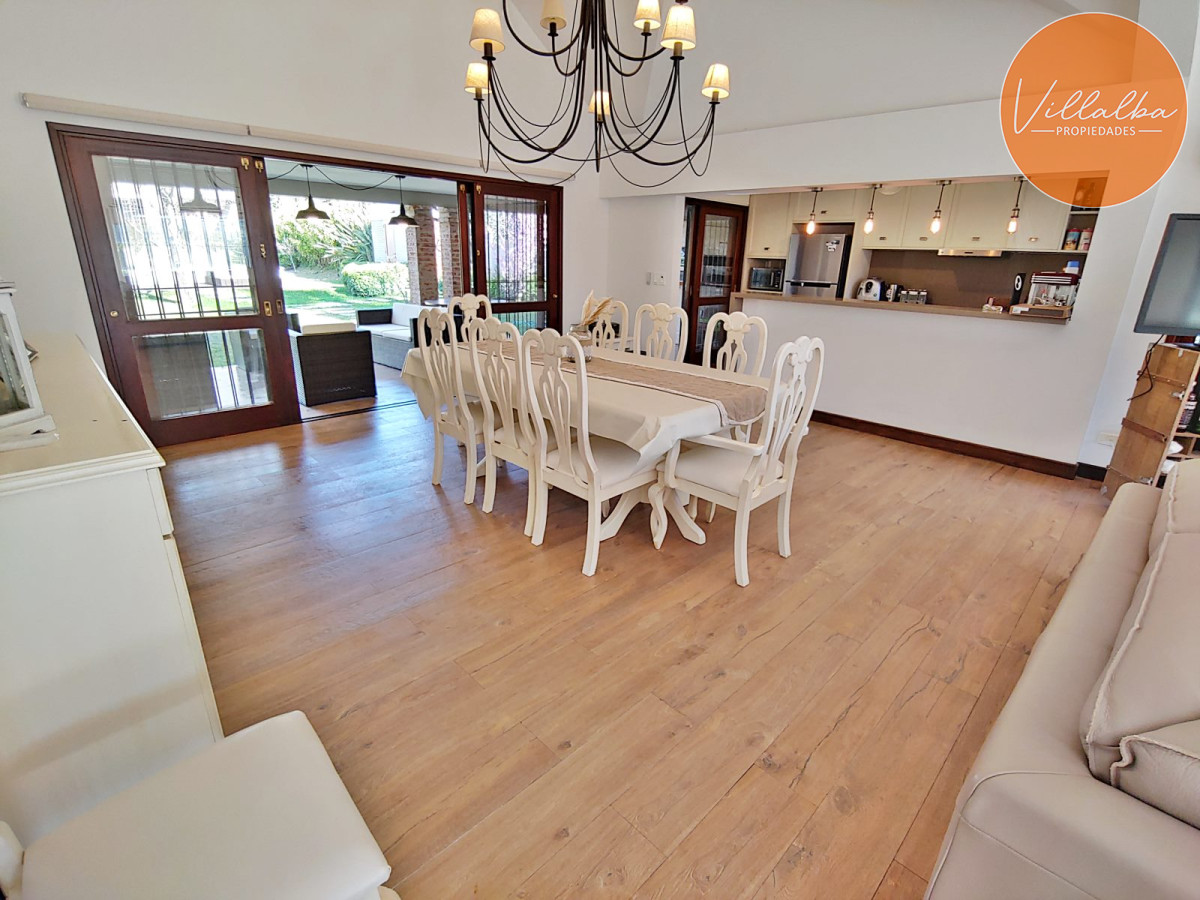 Casa ID.398 - Hermosa residencia en Rincon del Indio
