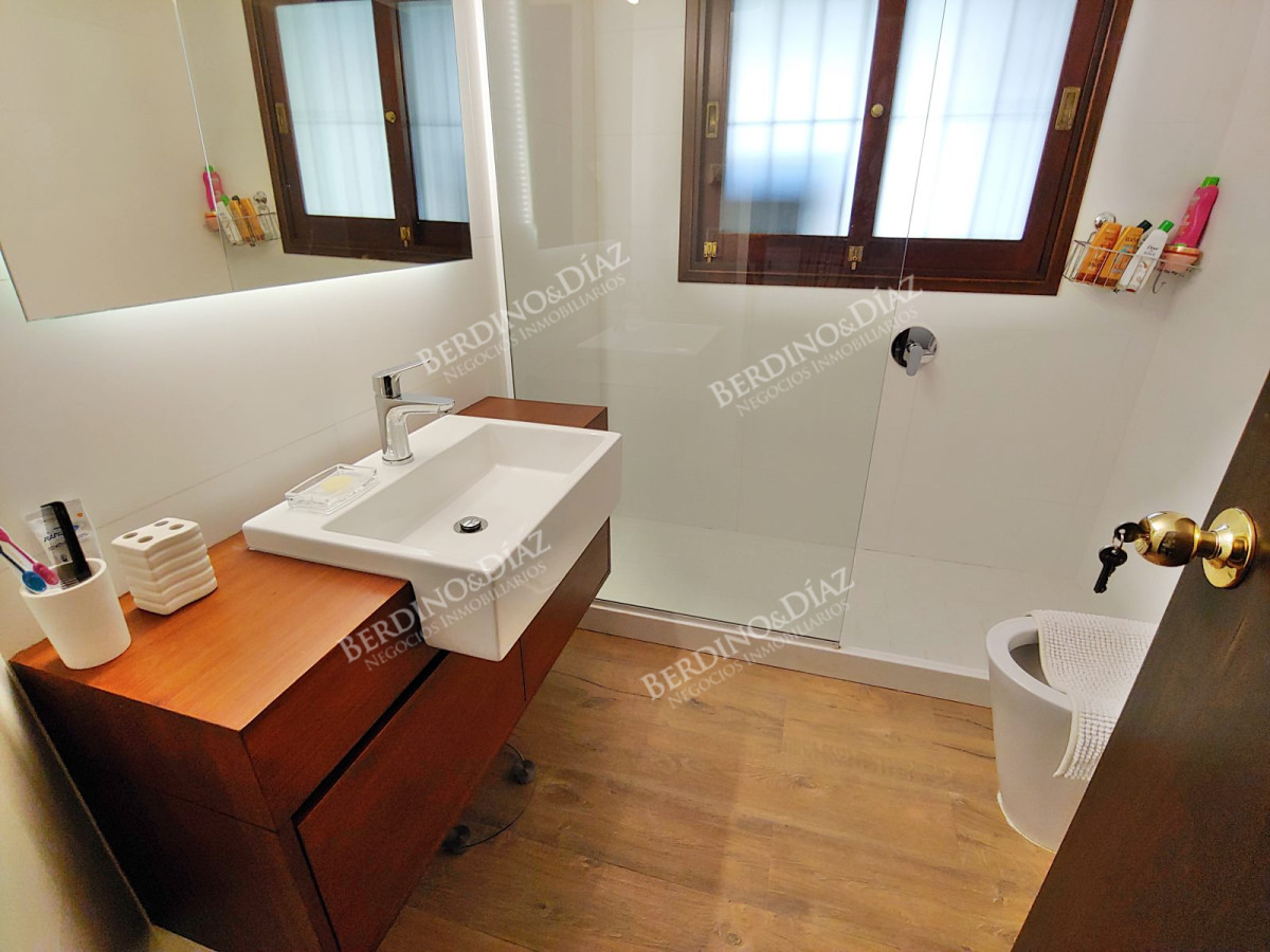 Casa ID.1090 - Hermosa residencia en Rincon del Indio