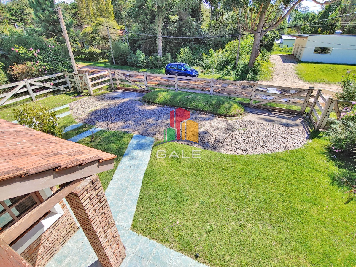 Casa ID.2237 - Casa en alquiler anual - Punta del Este