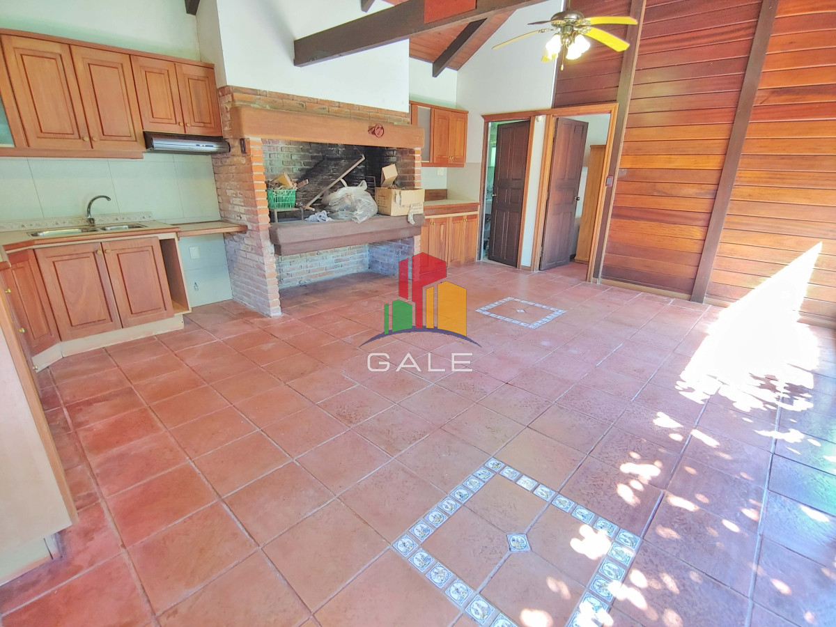 Casa ID.2237 - Casa en alquiler anual - Punta del Este