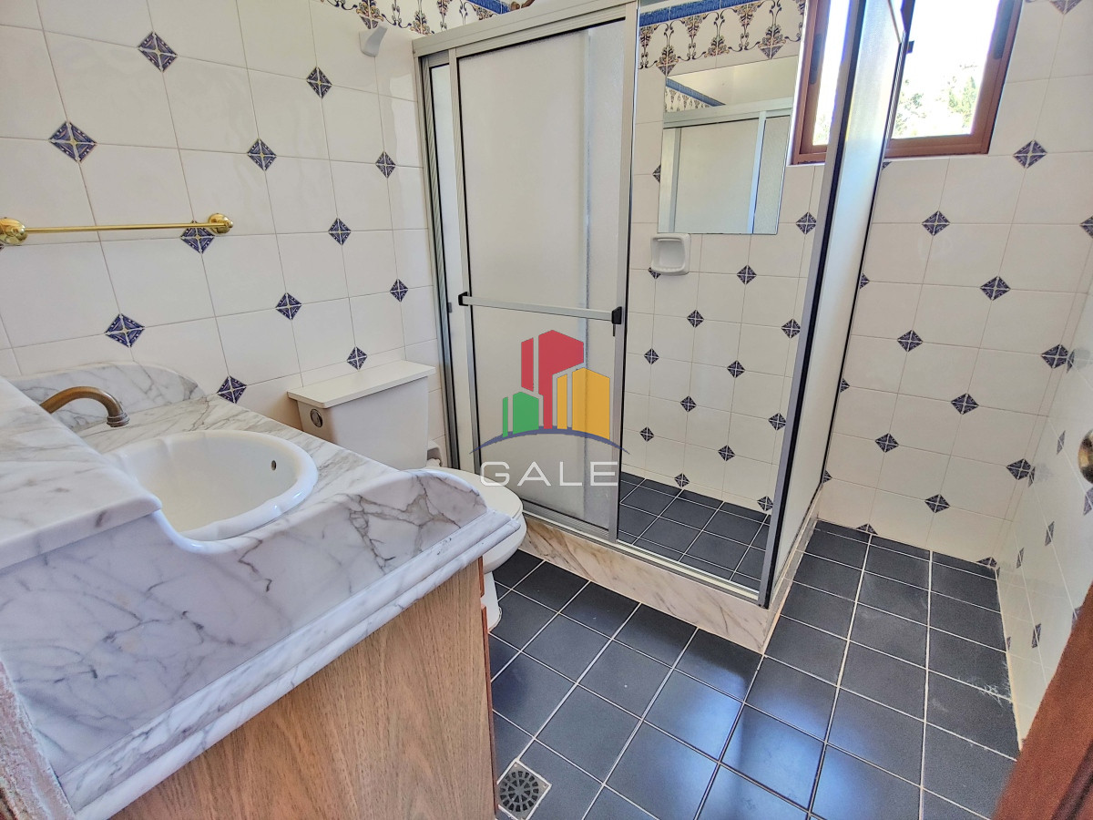 Casa ID.2237 - Casa en alquiler anual - Punta del Este