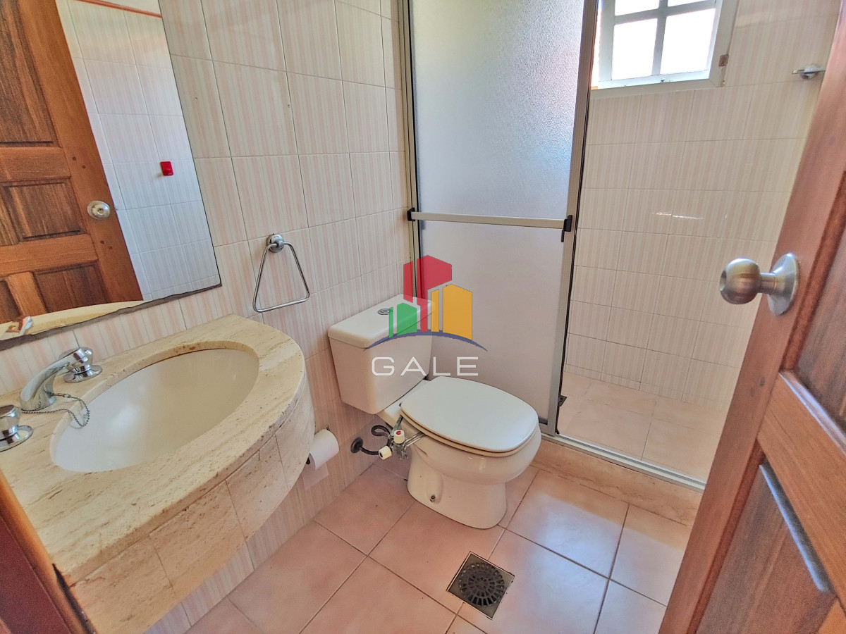 Casa ID.2237 - Casa en alquiler anual - Punta del Este