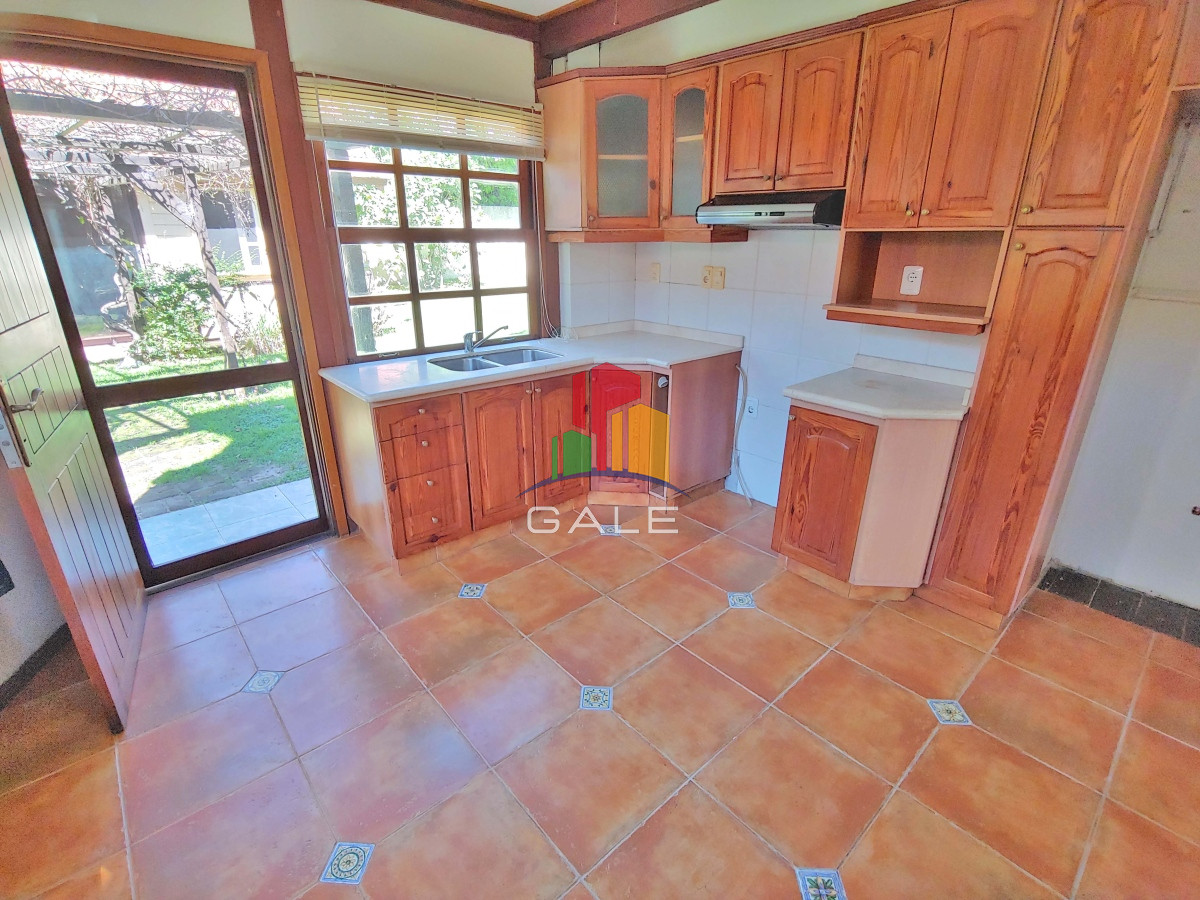 Casa ID.2237 - Casa en alquiler anual - Punta del Este