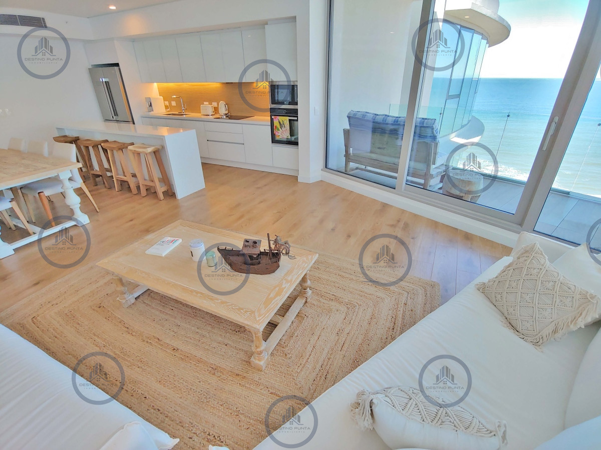 Apartamento ID.2276 - Exclusivo! - Trump Tower piso 25 de 2 dormitorios en Venta y Alquiler