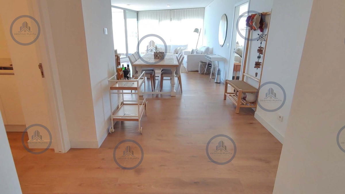 Apartamento ID.2276 - Exclusivo! - Trump Tower piso 25 de 2 dormitorios en Venta y Alquiler