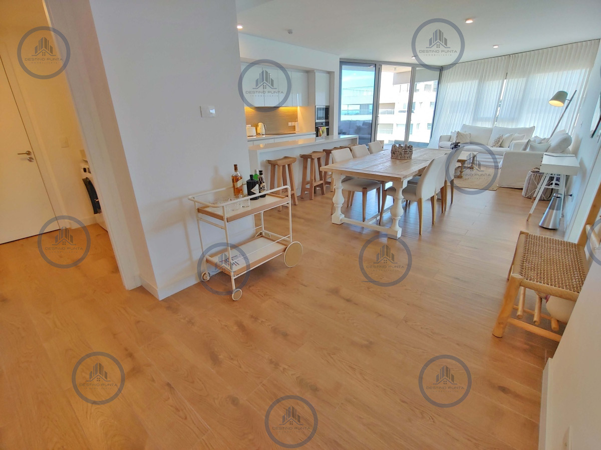 Apartamento ID.2276 - Exclusivo! - Trump Tower piso 25 de 2 dormitorios en Venta y Alquiler