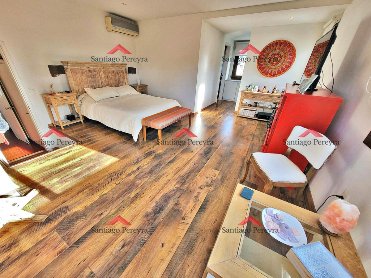 Casa ID.17258 - Espectacular casa en Pinares para vivirla todo el año!