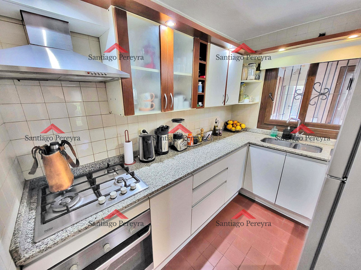 Casa ID.17258 - Espectacular casa en Pinares para vivirla todo el año!