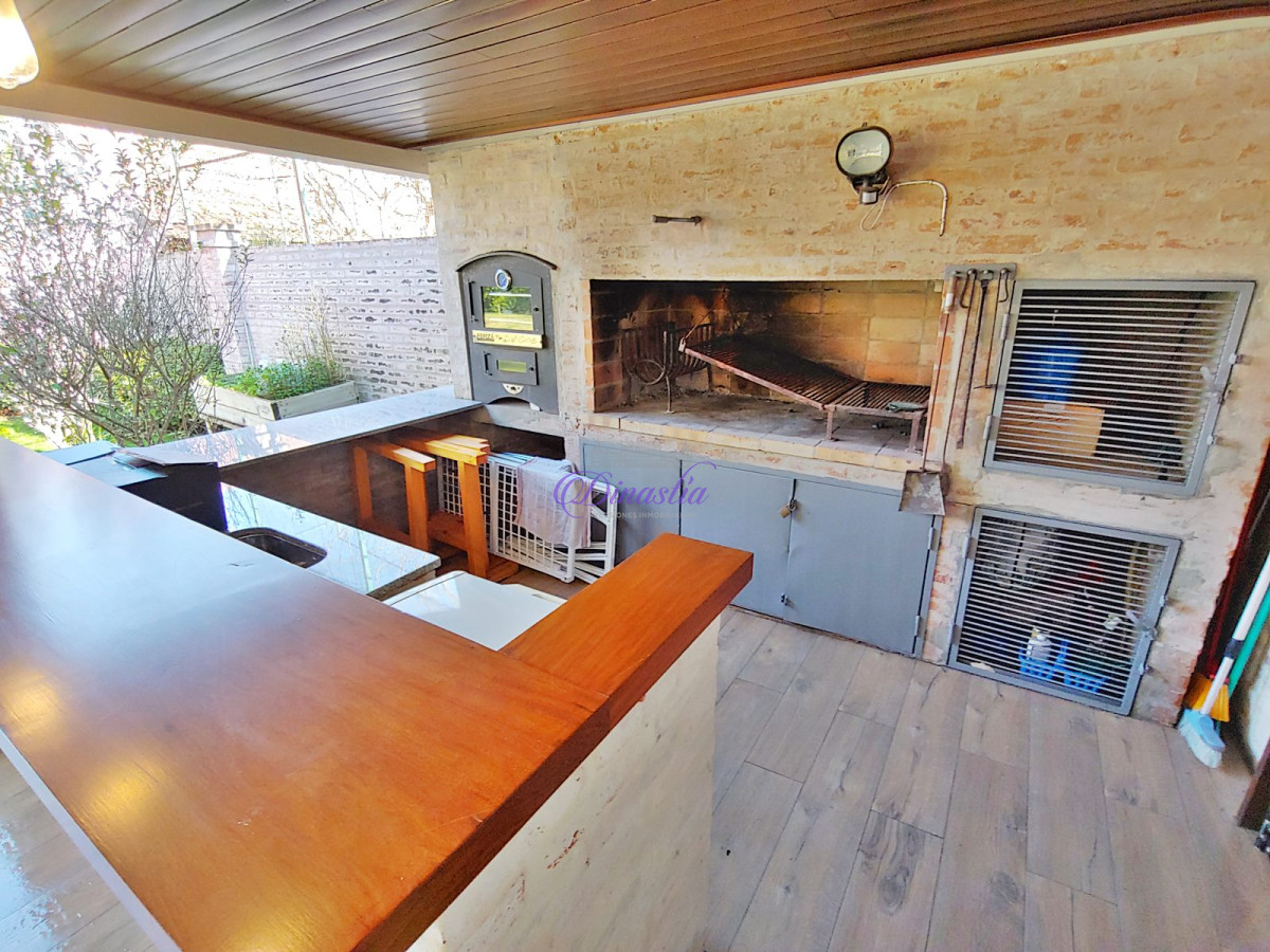 Casa ID.172 - Hermosa residencia en Rincon del Indio