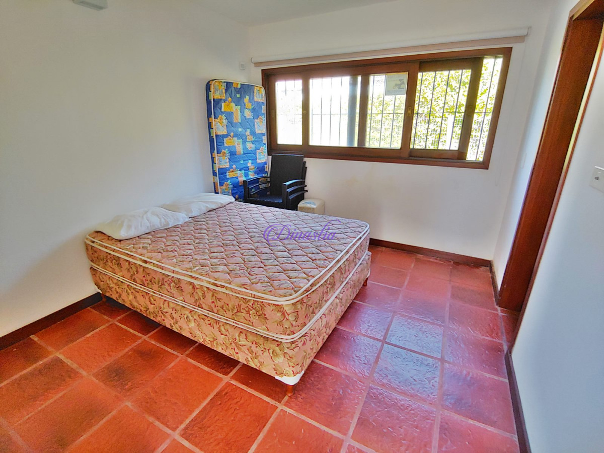 Casa ID.172 - Hermosa residencia en Rincon del Indio