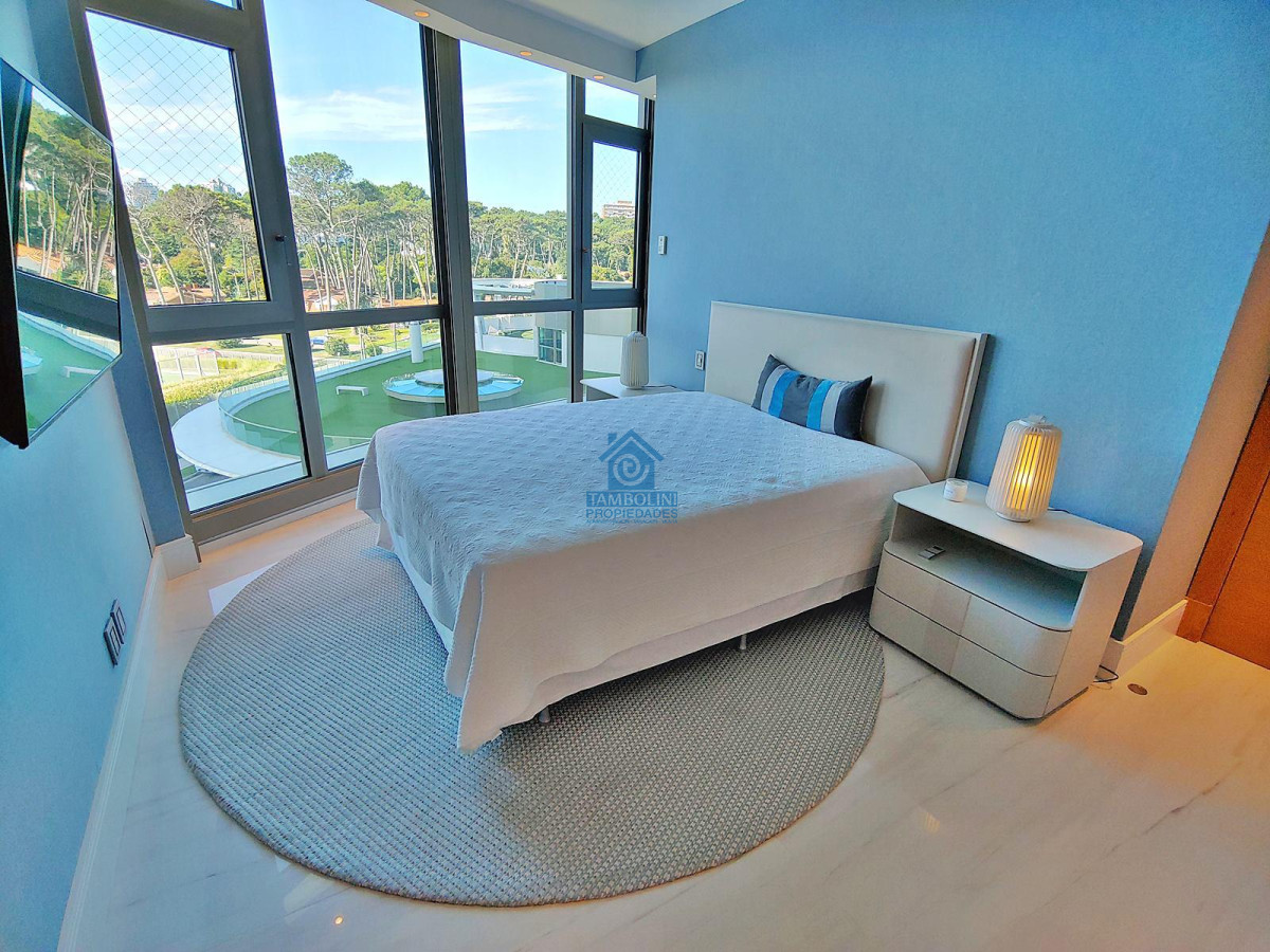 Apartamento ID.782 - Espectacular! Apartamento unificado en Fendi Chateau Punta del Este - VENTA