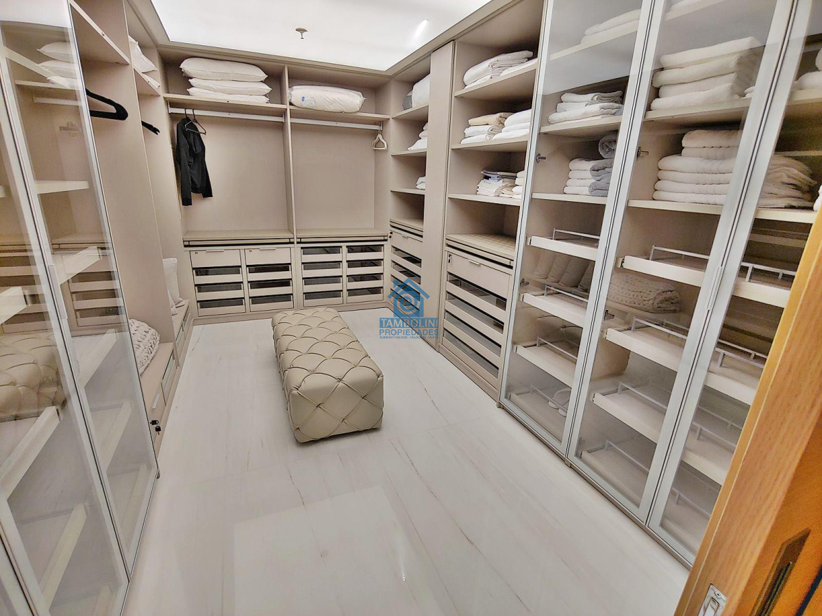 Apartamento ID.782 - Espectacular! Apartamento unificado en Fendi Chateau Punta del Este - VENTA