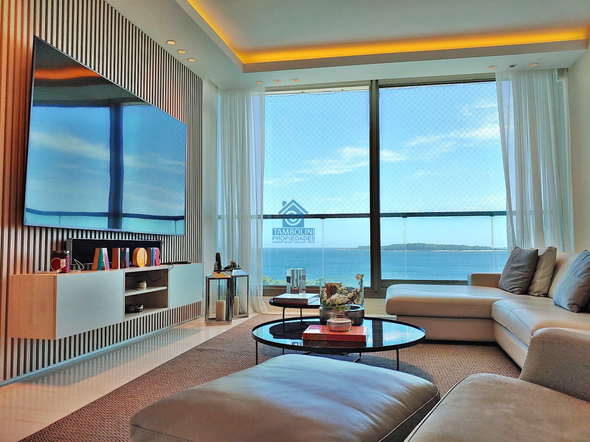 Apartamento ID.782 - Espectacular! Apartamento unificado en Fendi Chateau Punta del Este - VENTA