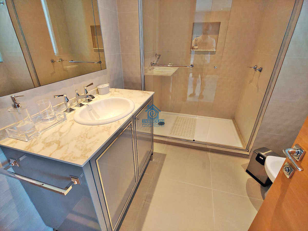 Apartamento ID.782 - Espectacular! Apartamento unificado en Fendi Chateau Punta del Este - VENTA