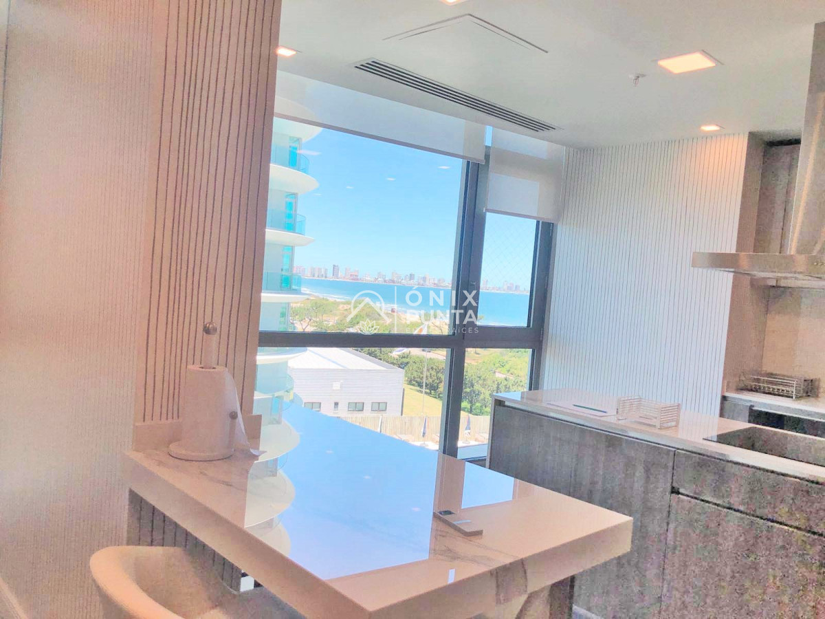 Apartamento ID.510 - Espectacular! Apartamento unificado en Fendi Chateau Punta del Este - VENTA