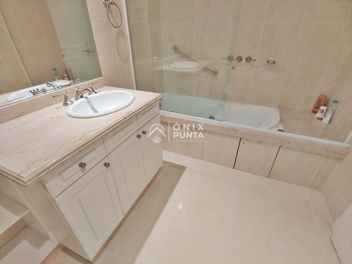 Apartamento ID.509 - Apartamento en Punta del Este, 