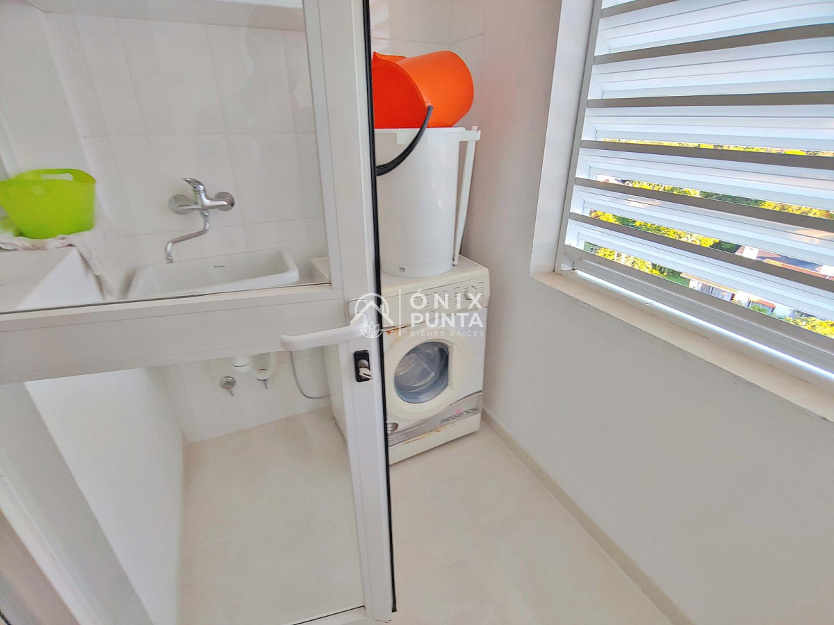 Apartamento ID.511 - Punta del Este - Venta - Espectacular apartamento esquinero en Playa Mansa