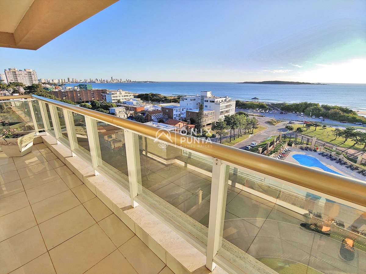 Apartamento ID.511 - Punta del Este - Venta - Espectacular apartamento esquinero en Playa Mansa