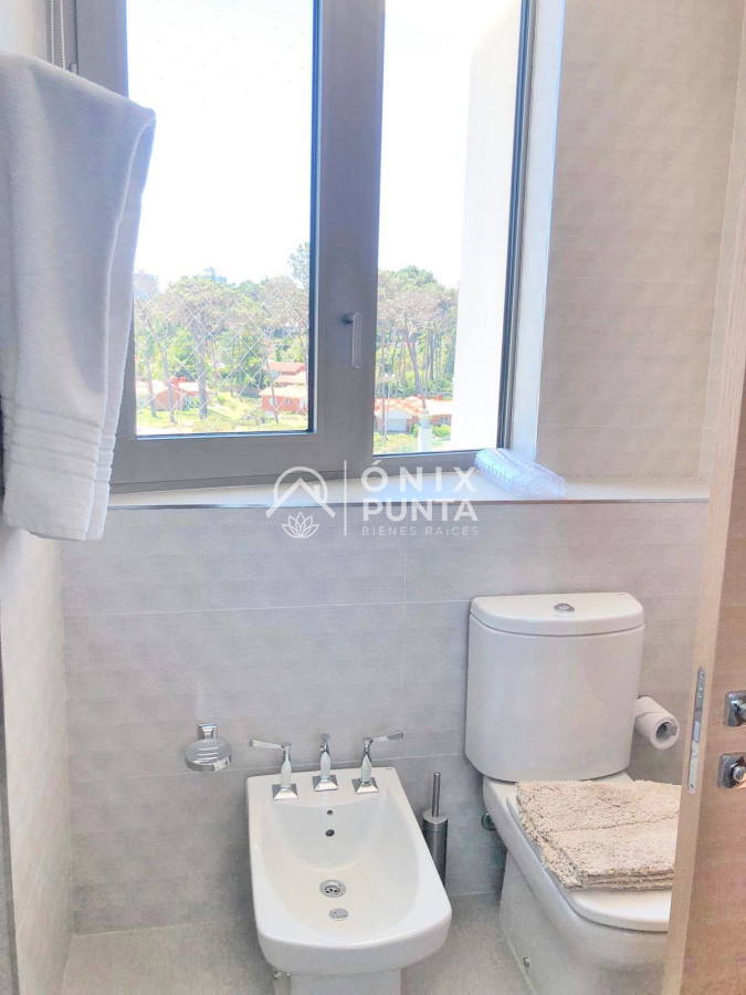 Apartamento ID.510 - Espectacular! Apartamento unificado en Fendi Chateau Punta del Este - VENTA