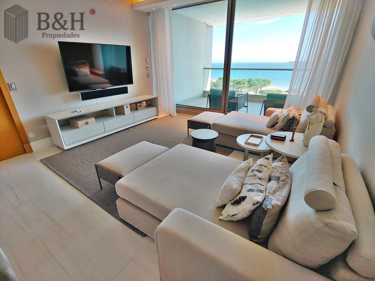 Apartamento ID.5508 - Espectacular! Apartamento unificado en Fendi Chateau Punta del Este - VENTA