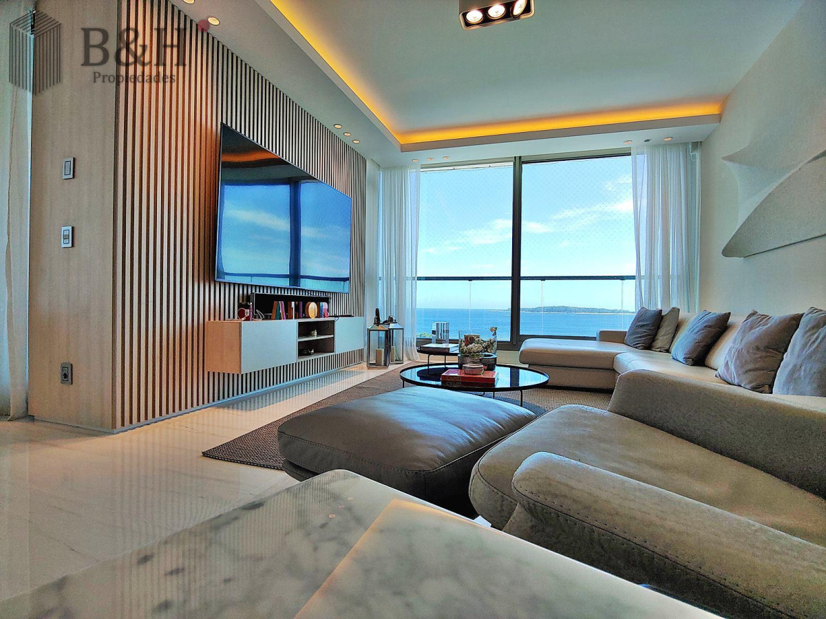 Apartamento ID.5508 - Espectacular! Apartamento unificado en Fendi Chateau Punta del Este - VENTA