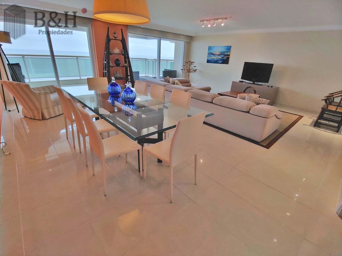 Apartamento a la venta en Le Jardin Mansa Punta del Este - GoPunta - Portal Inmobiliario de Punta del Este - Maldonado