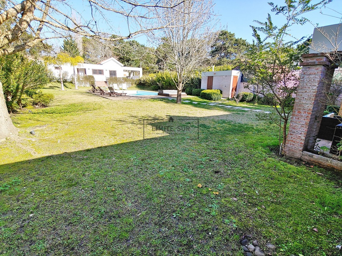 Casa ID.82 - Hermosa residencia en Rincon del Indio