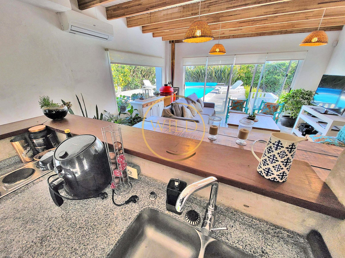 Casa ID.5663 - Espectacular casa en Pinares para vivirla todo el año!