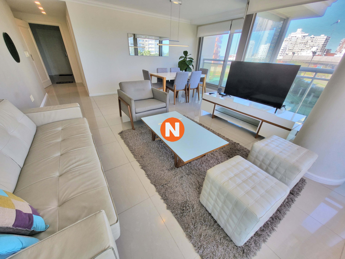 Apartamento Ref.223053 - Venta - Punta del Este - Imperiale 2 suites