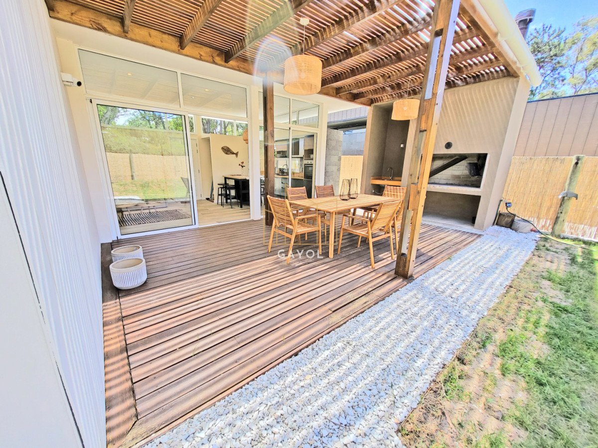 Casa ID.1099 - Excelente opcion para disfrutar las vacaciones en la mejor ubicacion de La Barra