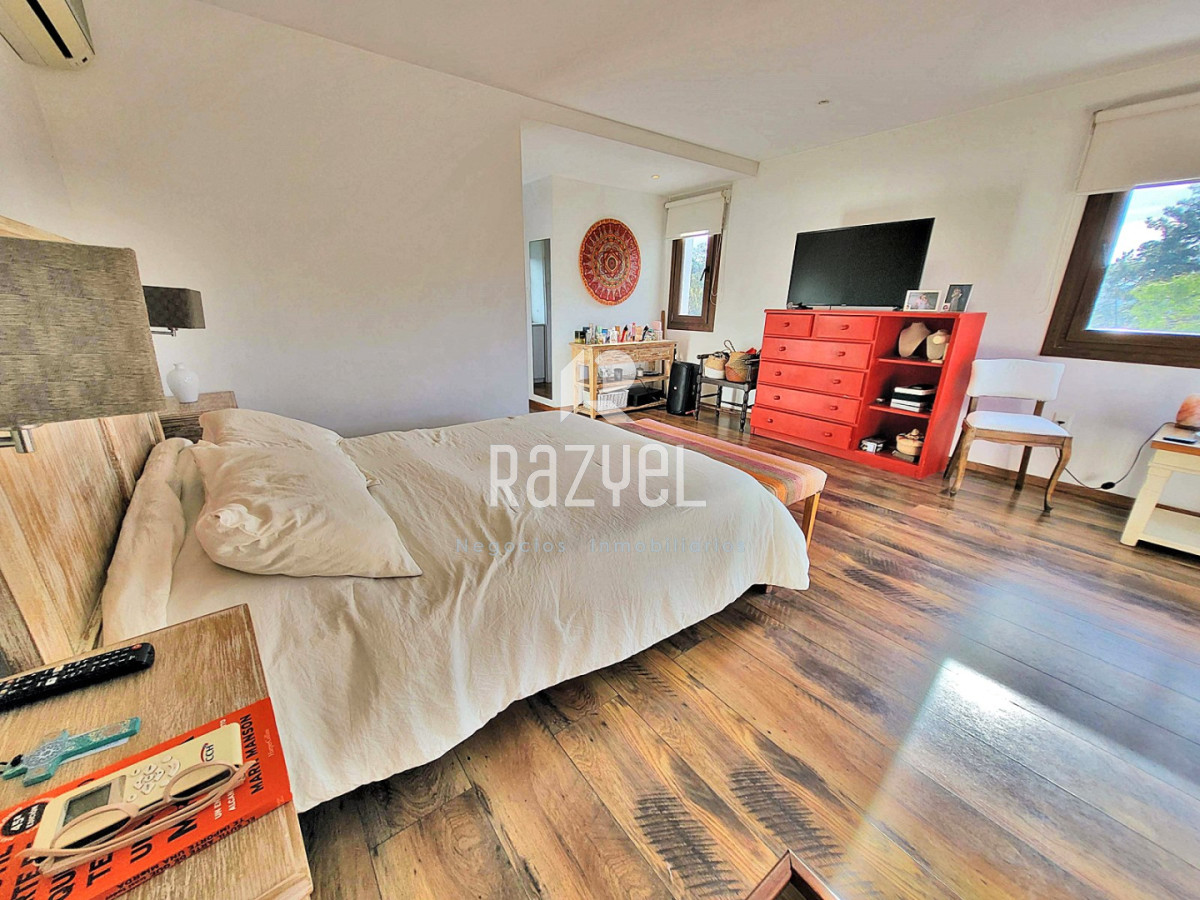 Casa ID.1284 - Espectacular casa en Pinares para vivirla todo el año!