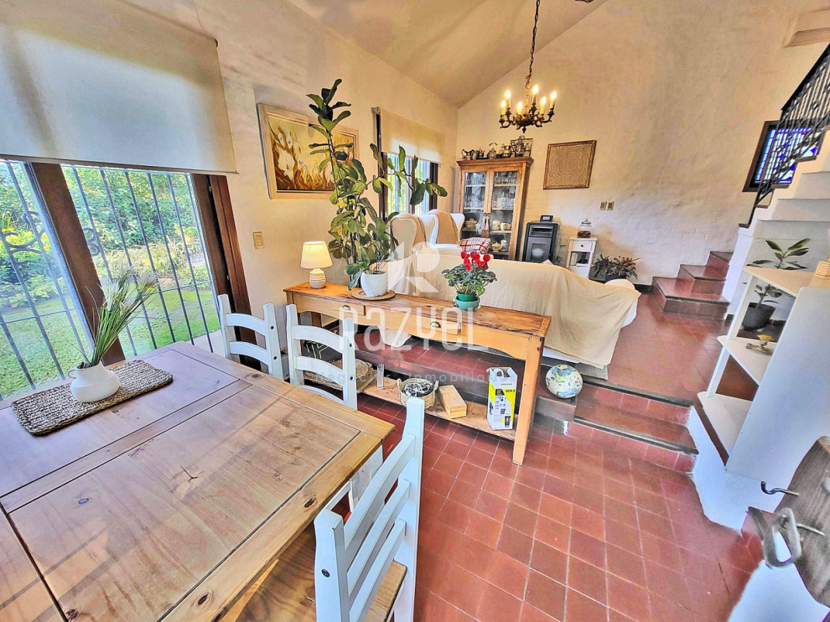 Casa ID.1284 - Espectacular casa en Pinares para vivirla todo el año!