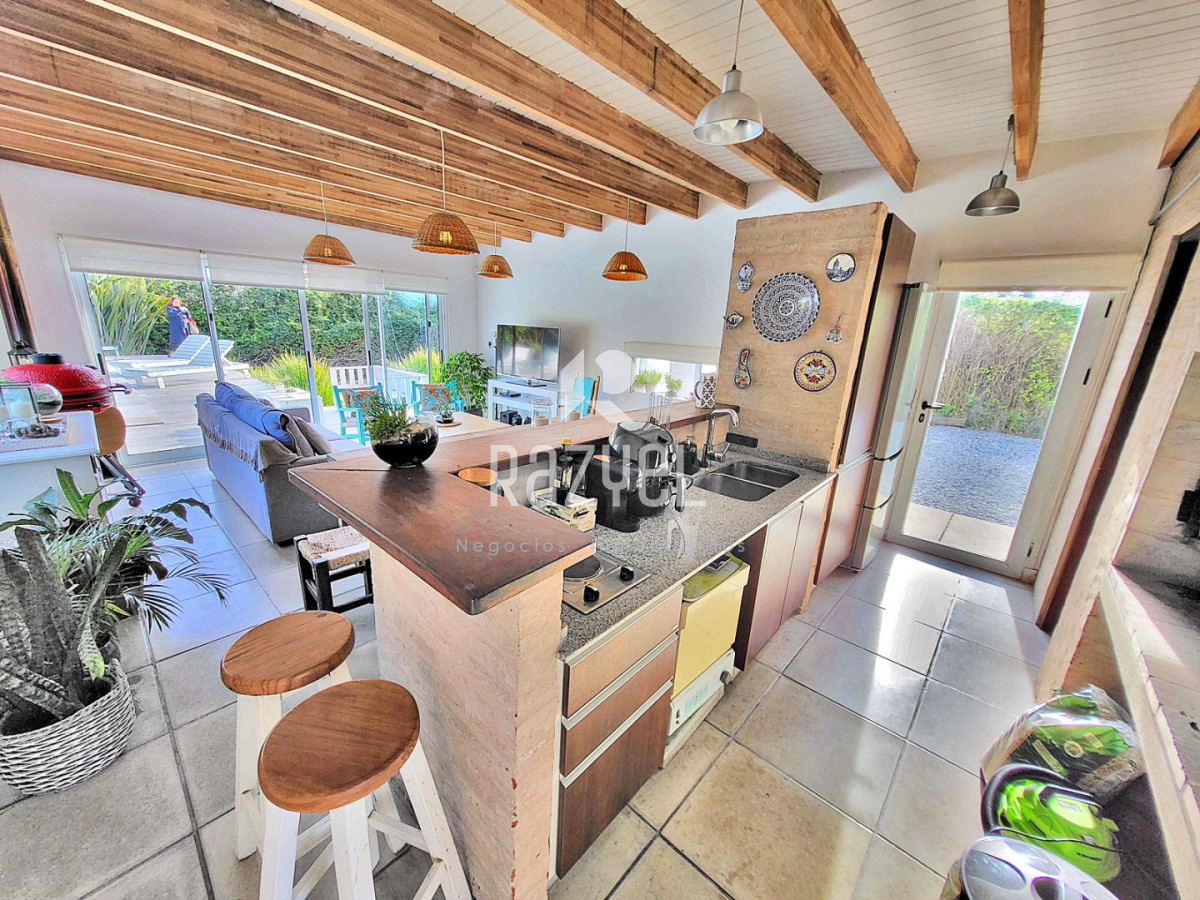 Casa ID.1284 - Espectacular casa en Pinares para vivirla todo el año!