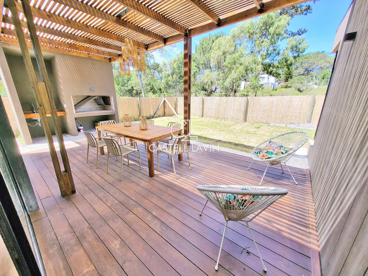 Casa ID.869 - Alquiler Temporal Casa 2 Dormitorios La Barra La Barra