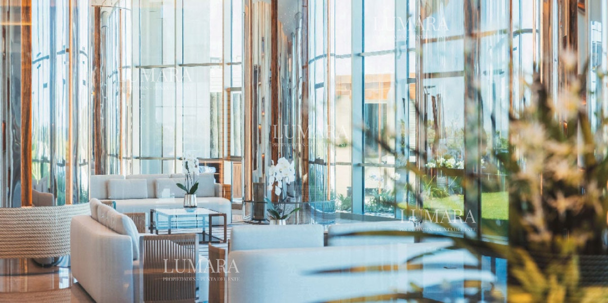 Apartamento ID.2202 - Espectacular! Apartamento unificado en Fendi Chateau Punta del Este - VENTA