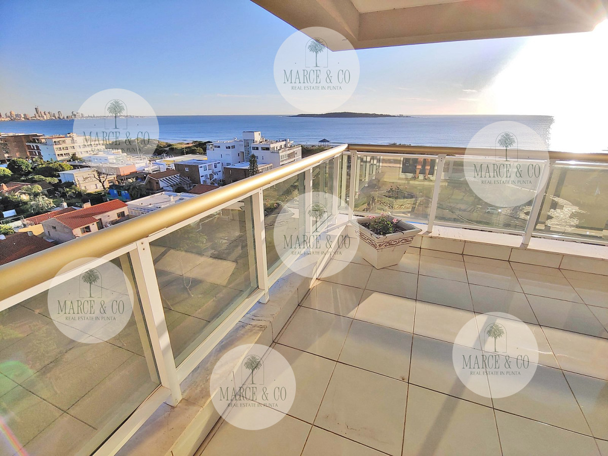 Apartamento ID.2201 - Punta del Este - Venta - Espectacular apartamento esquinero en Playa Mansa