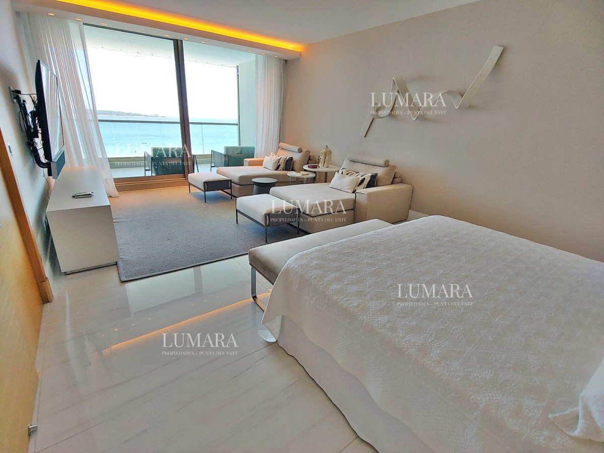 Apartamento ID.2202 - Espectacular! Apartamento unificado en Fendi Chateau Punta del Este - VENTA
