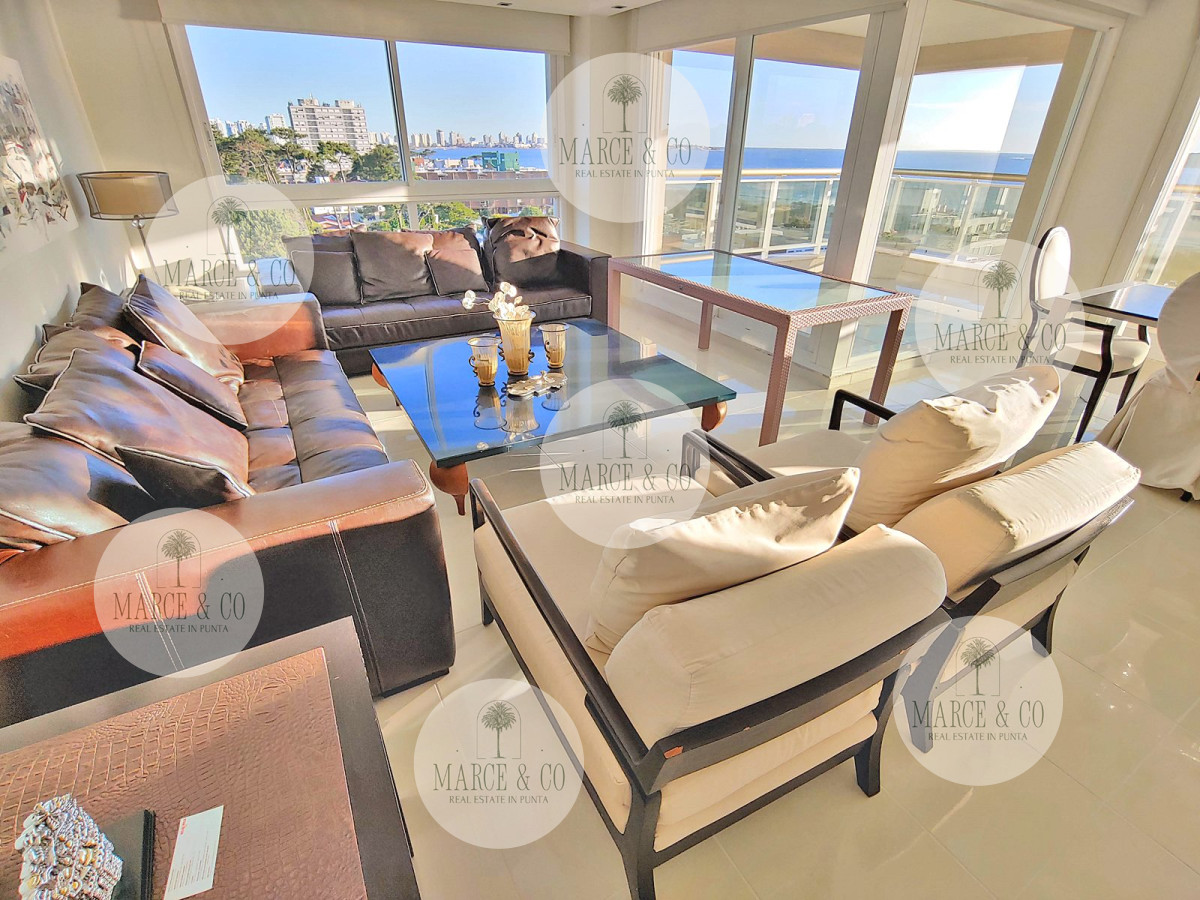 Apartamento ID.2201 - Punta del Este - Venta - Espectacular apartamento esquinero en Playa Mansa