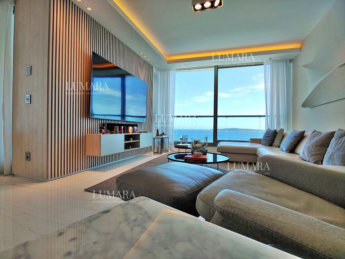 Apartamento ID.2202 - Espectacular! Apartamento unificado en Fendi Chateau Punta del Este - VENTA