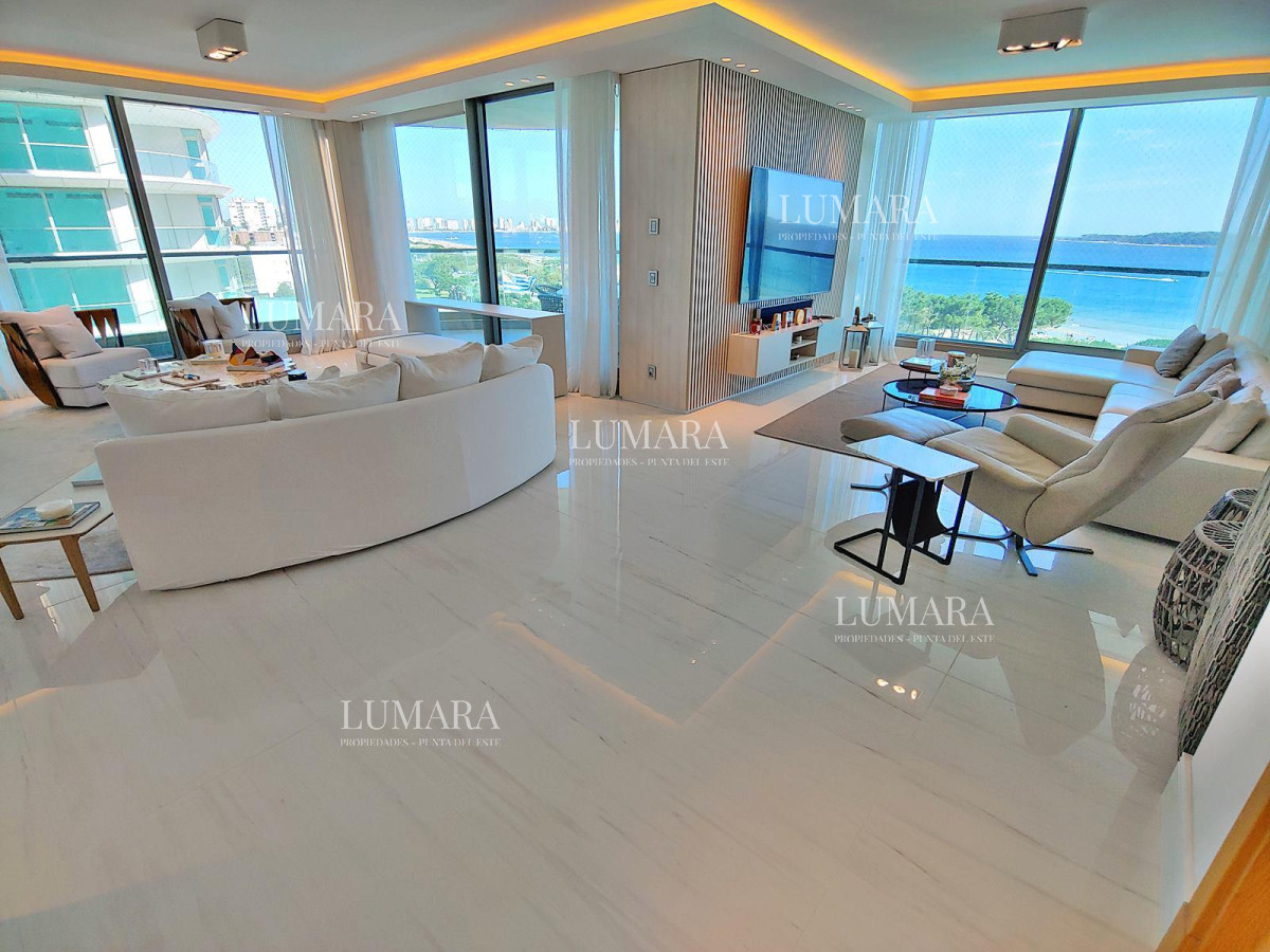 Apartamento ID.2202 - Espectacular! Apartamento unificado en Fendi Chateau Punta del Este - VENTA