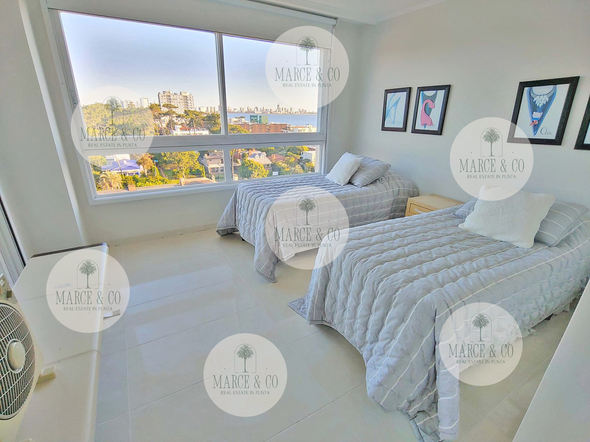 Apartamento ID.2201 - Punta del Este - Venta - Espectacular apartamento esquinero en Playa Mansa