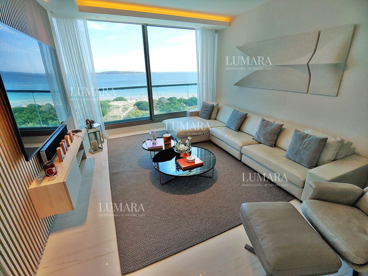 Apartamento ID.2202 - Espectacular! Apartamento unificado en Fendi Chateau Punta del Este - VENTA