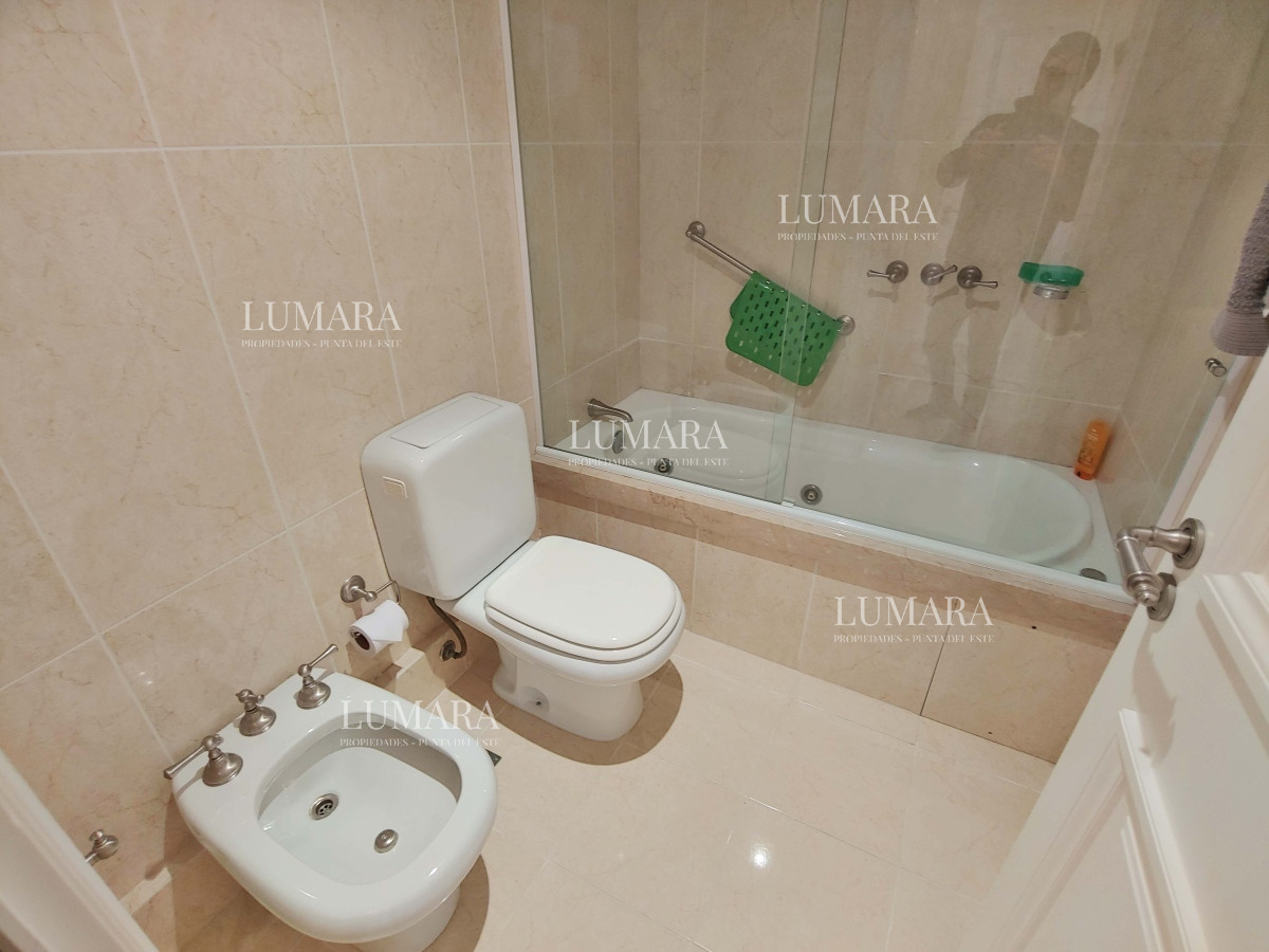 Apartamento ID.2200 - Apartamento en Punta del Este, 