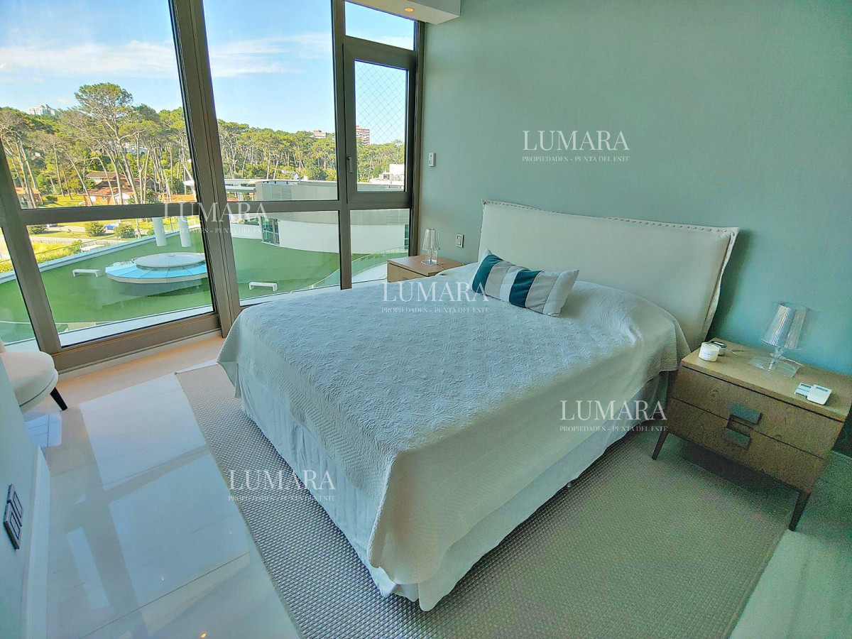 Apartamento ID.2202 - Espectacular! Apartamento unificado en Fendi Chateau Punta del Este - VENTA